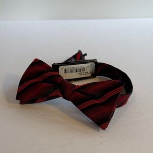 Men's Red and Black Striped Pre-Tied Bow Tie